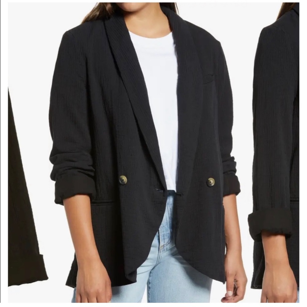 New with tags! Free People black Rowan oversized lightweight cotton blazer.